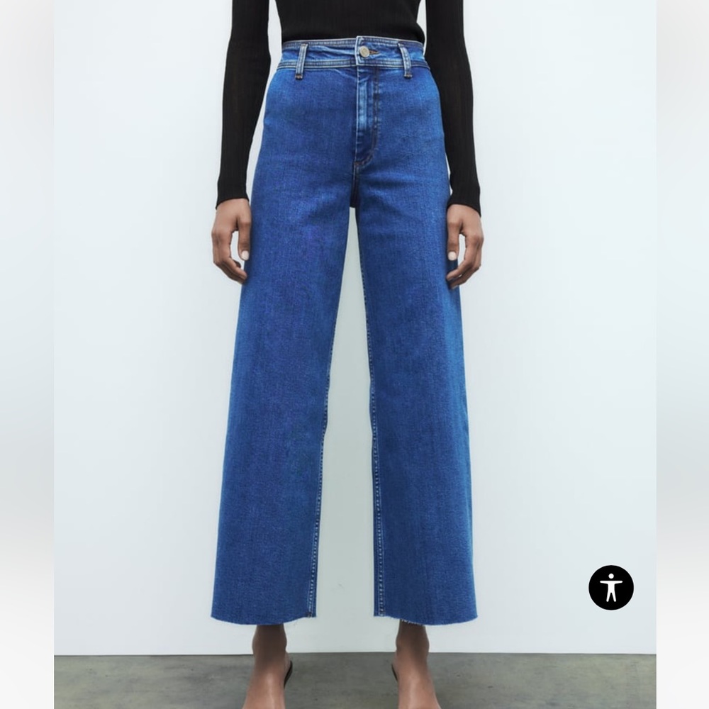 Zara wide leg blue jeans. Tags still on!